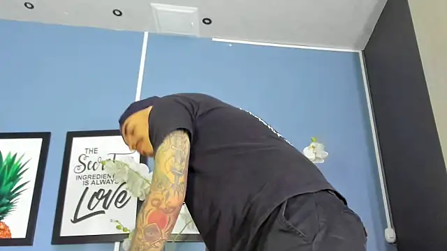 kaletattoo online show from 09-14-25, 11:42