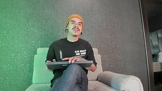 kaletattoo online show from 09-19-25, 11:11