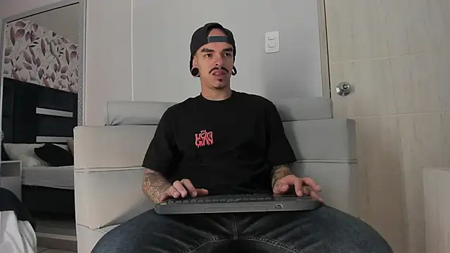 kaletattoo online show from 11-12-25, 11:21