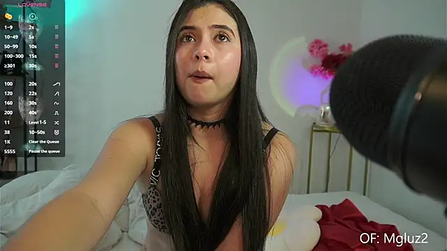 Megancute2  online show from 07-10-26, 07:49