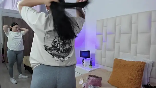 Ariana rouse online show from 03-16-26, 04:22