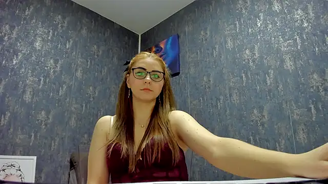 Thea Lyss online show from 01-27-25, 08:28