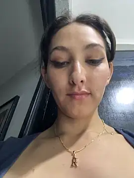 Snapshot of vicky__skinny_1 chatting on 10-02-25, 12:28 vicky skinny 1 online show from 10-02-25, 12:28