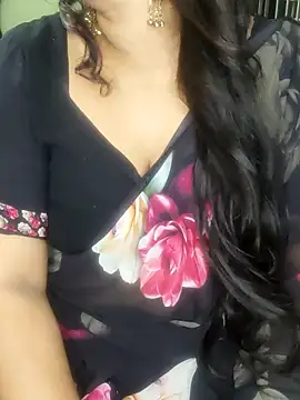Snapshot of JANVI_MISHRA1 chatting on 06-11-26, 05:00 JANVI MISHRA1 online show from 06-11-26, 05:00