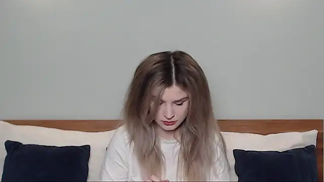 Chloe Addison online show from 02-16-25, 06:10