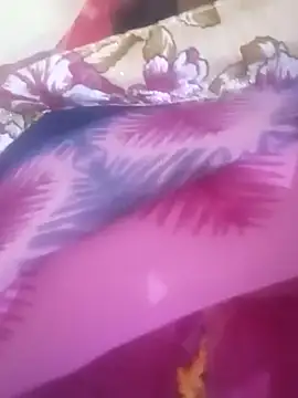 Snapshot of TeluguammayiMahi chatting on 03-20-25, 09:37 TeluguammayiMahi online show from 03-20-25, 09:37