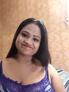 Snapshot of hornysania123 chatting on 06-04-26, 05:30 hornysania123 online show from 06-04-26, 05:30