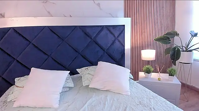 IsabelaWoods online show from 02-19-26, 10:39