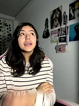 LiLy kIndly online show from 11-20-25, 11:04