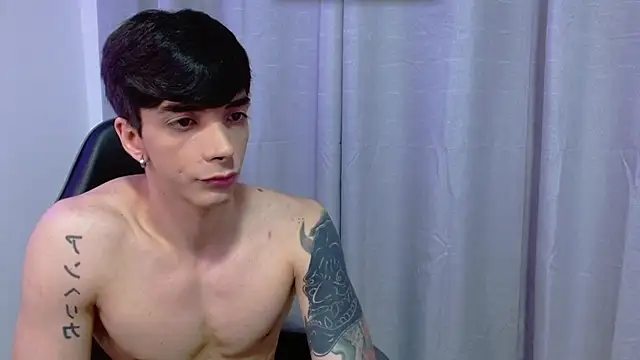 H3ll B0I online show from 09-25-25, 08:51