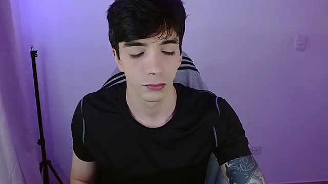 H3ll B0I online show from 03-30-26, 10:11