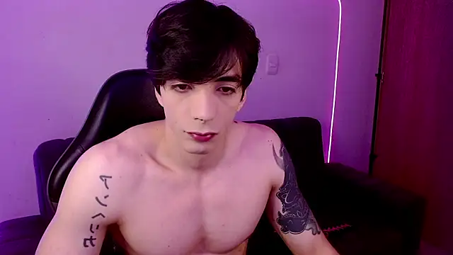 Snapshot of H3ll_B0I chatting on 05-28-26, 06:10 H3ll B0I online show from 05-28-26, 06:10