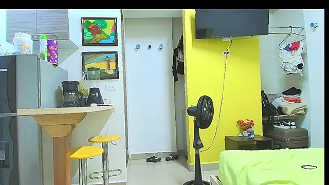 Alaiapink online show from 07-12-26, 02:13
