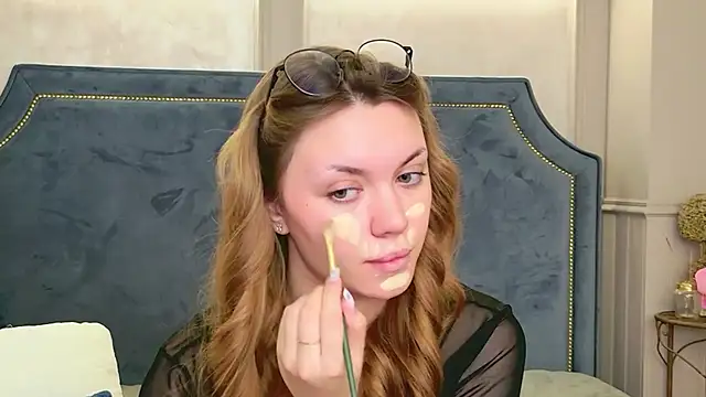Ariadna Holder online show from 06-09-26, 05:52