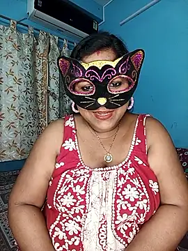 Snapshot of straightthing chatting on 11-02-25, 08:00 straightthing online show from 11-02-25, 08:00