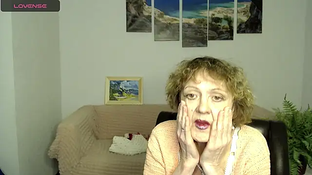 SexyGrandma  online show from 02-09-25, 12:39