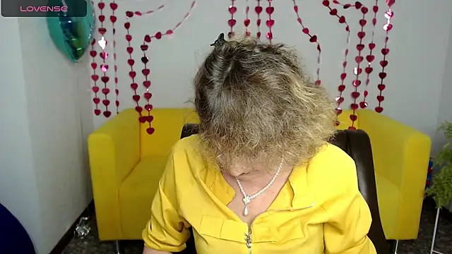 SexyGrandma  online show from 02-13-25, 03:56