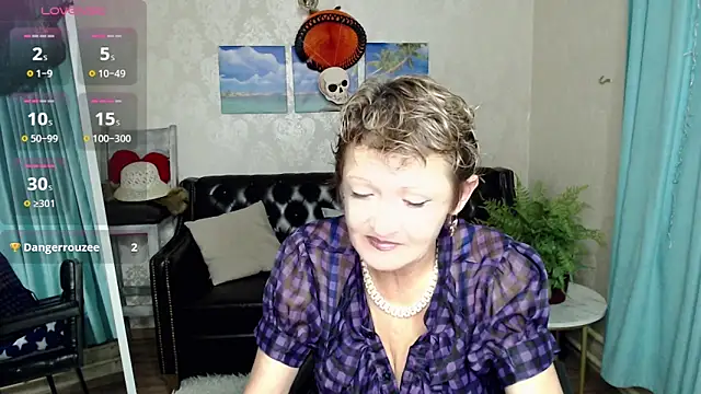 SexyGrandma  online show from 10-20-25, 05:13