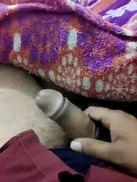 xmanrawan2 online show from 02-03-25, 05:56