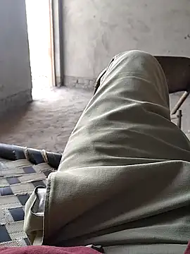 xmanrawan2 online show from 02-17-25, 07:37