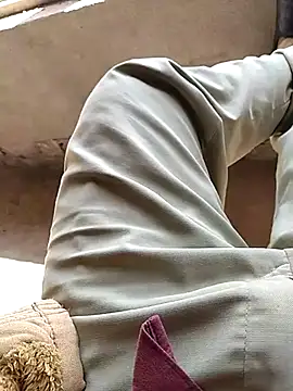 xmanrawan2 online show from 03-02-25, 05:12