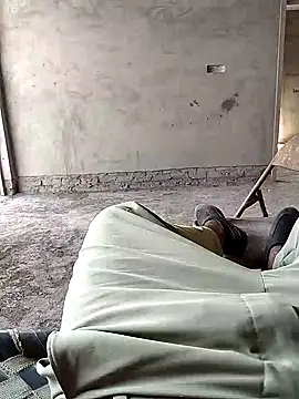 xmanrawan2 online show from 03-21-25, 06:49