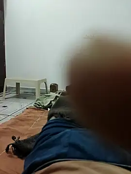 xmanrawan2 online show from 10-28-25, 05:37