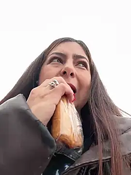 Mar marz online show from 03-03-25, 09:11