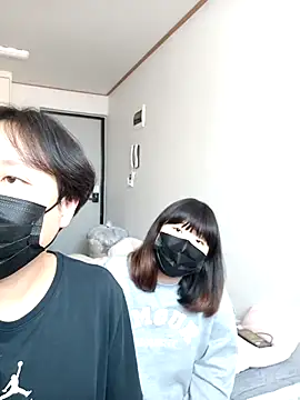 Snapshot of cutie_koreancouple chatting on 02-26-25, 04:14 cutie koreancouple online show from 02-26-25, 04:14