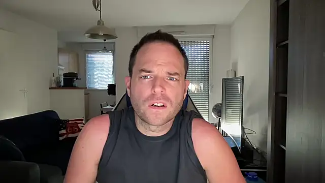 Funnyjul31 online show from 02-01-25, 02:34