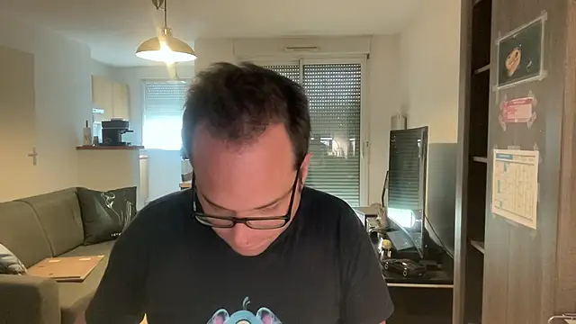 Funnyjul31 online show from 04-01-26, 02:03