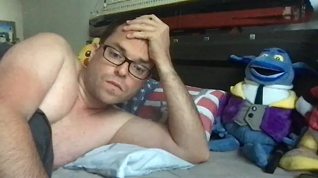 Funnyjul31 online show from 04-14-26, 05:52