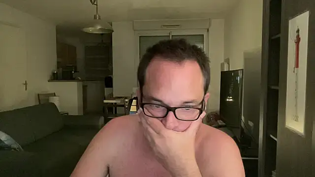 Funnyjul31 online show from 06-23-26, 04:49