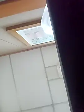 Snapshot of kelmont chatting on 10-14-25, 07:36 kelmont online show from 10-14-25, 07:36