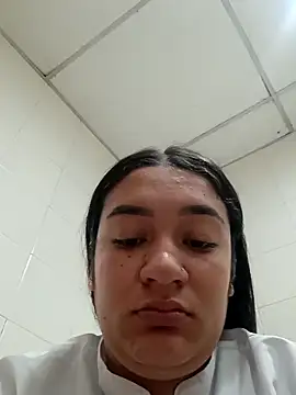 Snapshot of kelmont chatting on 10-16-25, 05:03 kelmont online show from 10-16-25, 05:03