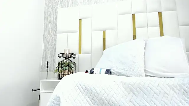 violet gray  online show from 03-16-25, 03:04