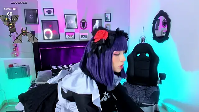 IsisRaichuu  online show from 09-23-25, 08:56