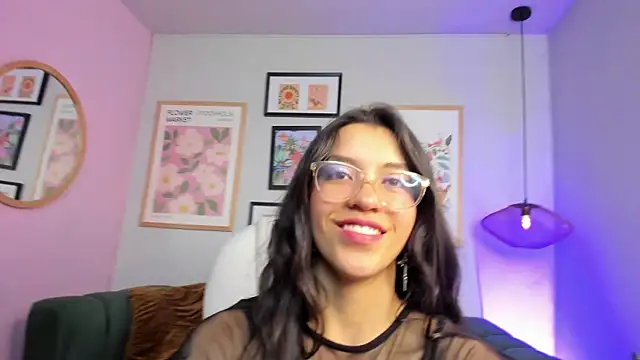 nina  dixon online show from 02-07-25, 02:50