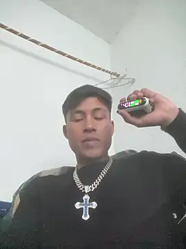 EduardoEspinoza12 online show from 02-01-25, 10:23