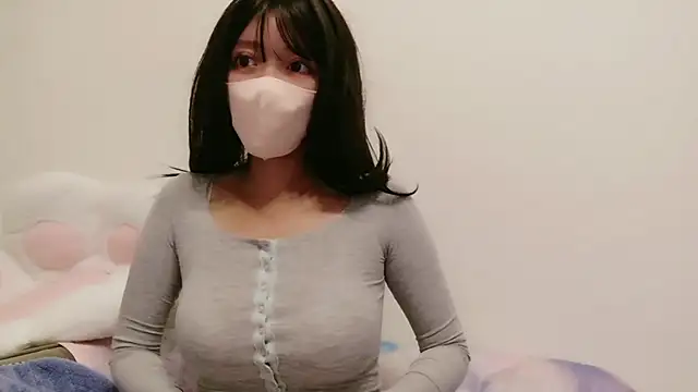 Snapshot of Tsukasa-xo chatting on 03-16-25, 07:04 Tsukasa-xo online show from 03-16-25, 07:04