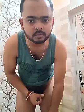 guavam65 online show from 04-15-26, 02:13