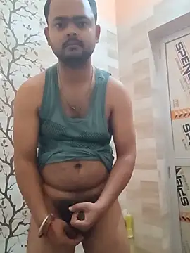 Snapshot of guavam65 chatting on 05-18-26, 10:04 guavam65 online show from 05-18-26, 10:04