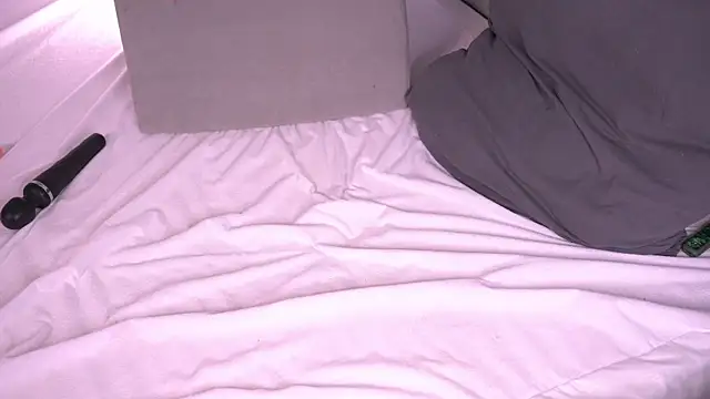 KathleenAnderson  online show from 02-11-25, 02:13