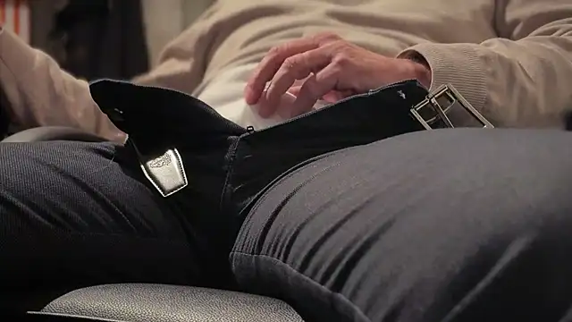 vincent1522 online show from 11-20-25, 07:57