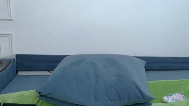 misaki yuna online show from 02-22-25, 08:31