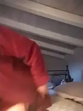 Snapshot of divinaerotica chatting on 03-16-25, 05:17 divinaerotica online show from 03-16-25, 05:17