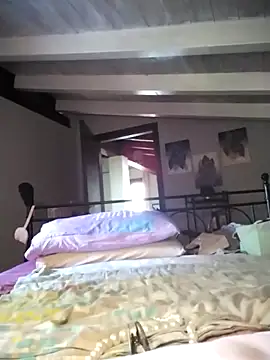 divinaerotica online show from 04-18-26, 04:33