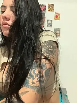 Alejandra md online show from 01-28-25, 06:49