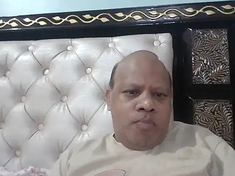Snapshot of SeductiveStar chatting on 10-23-25, 12:37 SeductiveStar online show from 10-23-25, 12:37