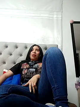 Antoneella vz online show from 11-14-25, 11:57